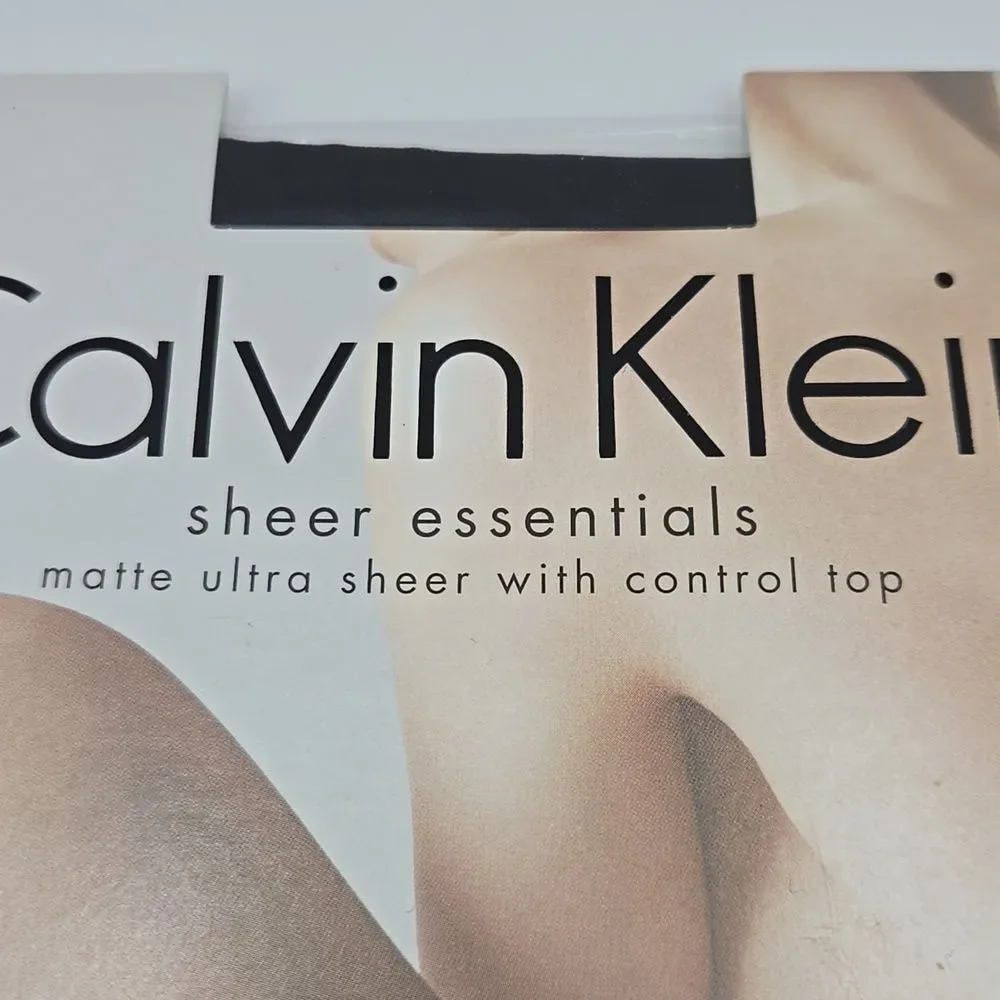 Calvin Klein Sheer Essentials Matte Ultra Sheer Control Top 620f Darkest Navy C